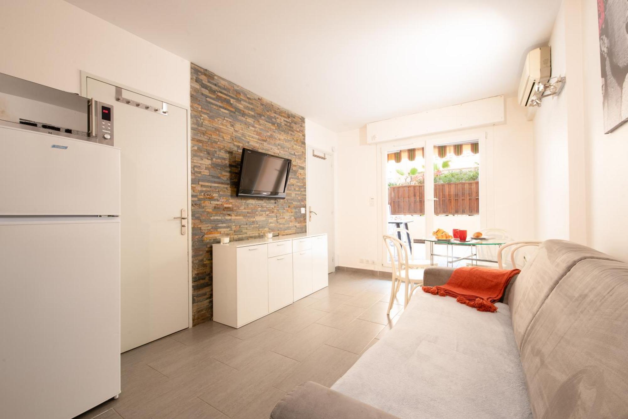 Le Victoria, Centre Ville , Plage Et Parking Gratuit Sainte-Maxime Exterior photo