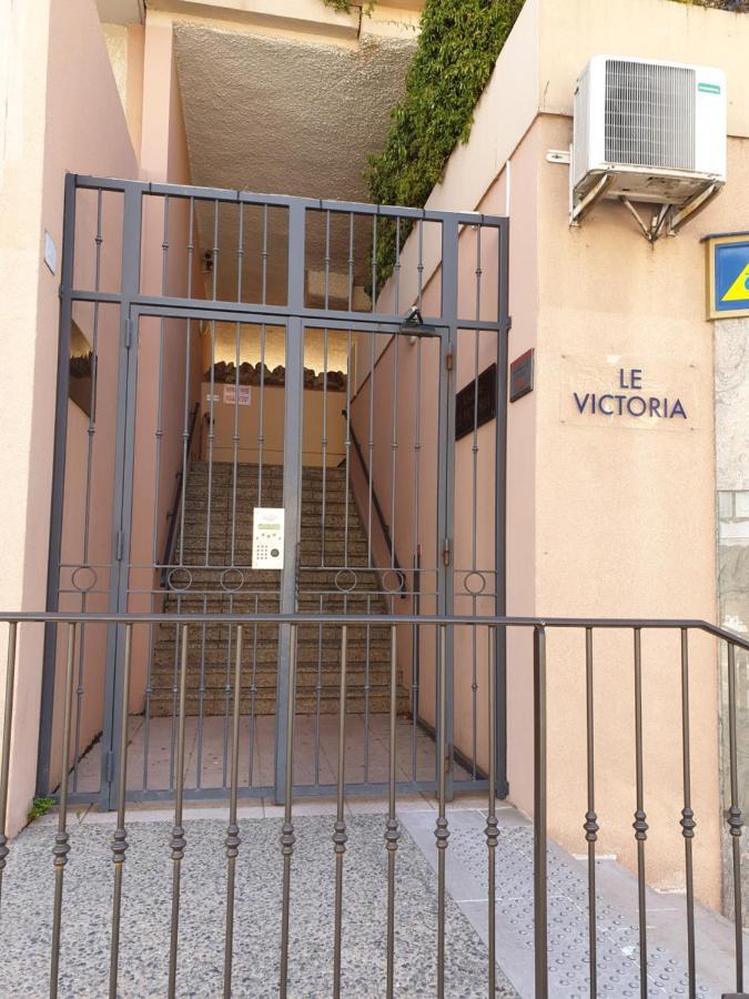 Le Victoria, Centre Ville , Plage Et Parking Gratuit Sainte-Maxime Exterior photo